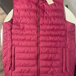 Peter Millar Crown CourseVest Mens POM  MF24EZ15 Size Small NWT MSRP $225